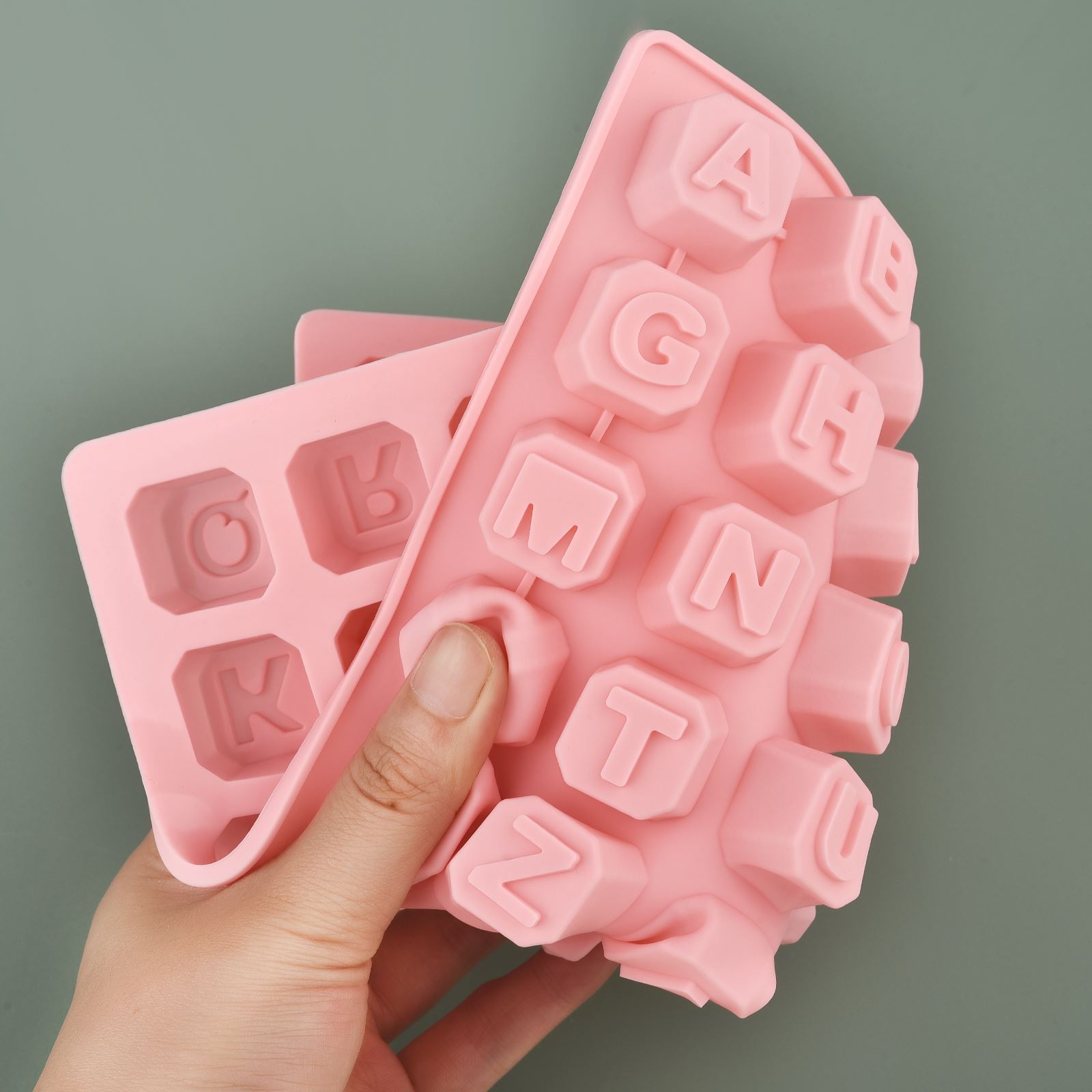 48 Letter Enghish Alphabet let - مراجعة Soap Making Kits وسعره