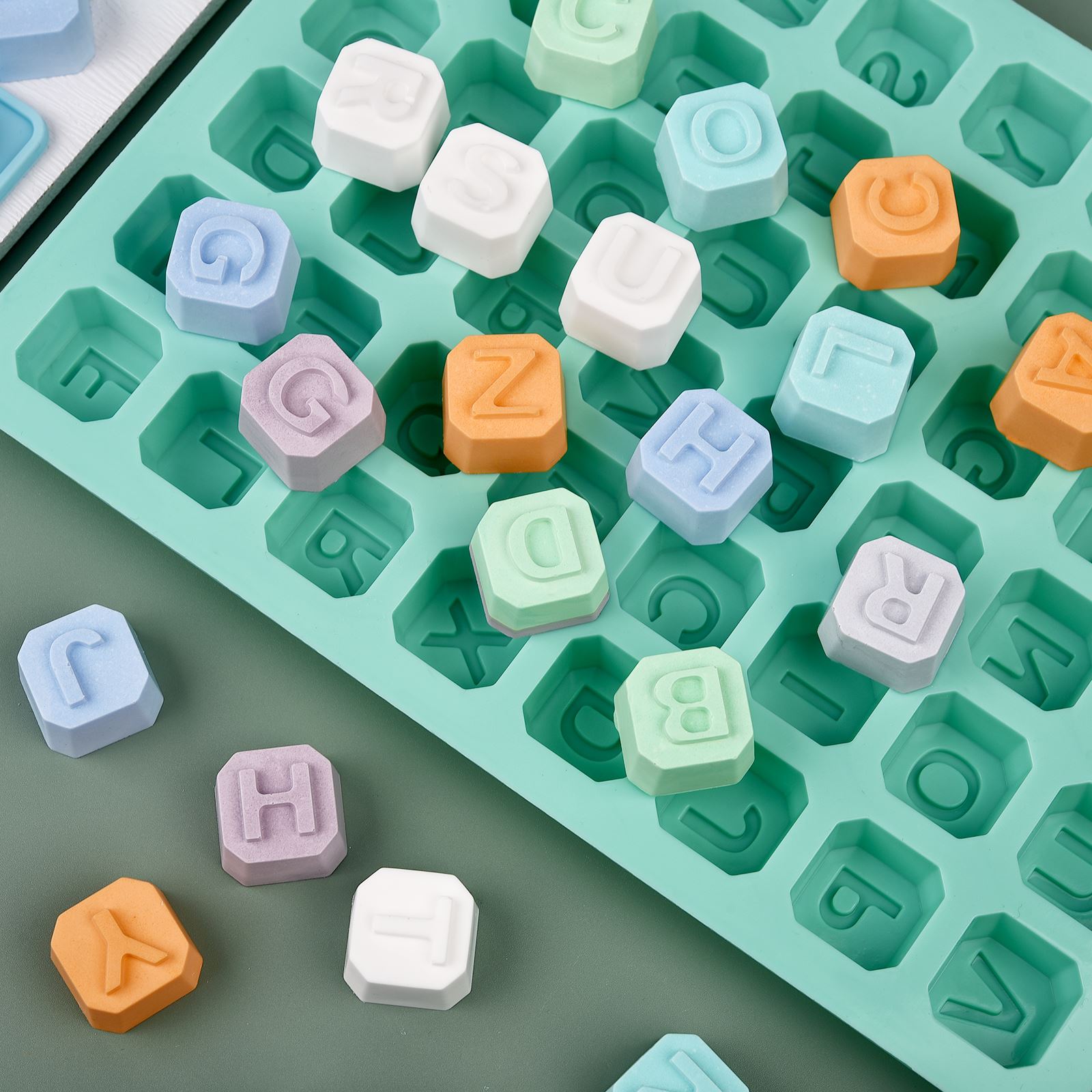 48 Letter Enghish Alphabet let - مراجعة Soap Making Kits وسعره
